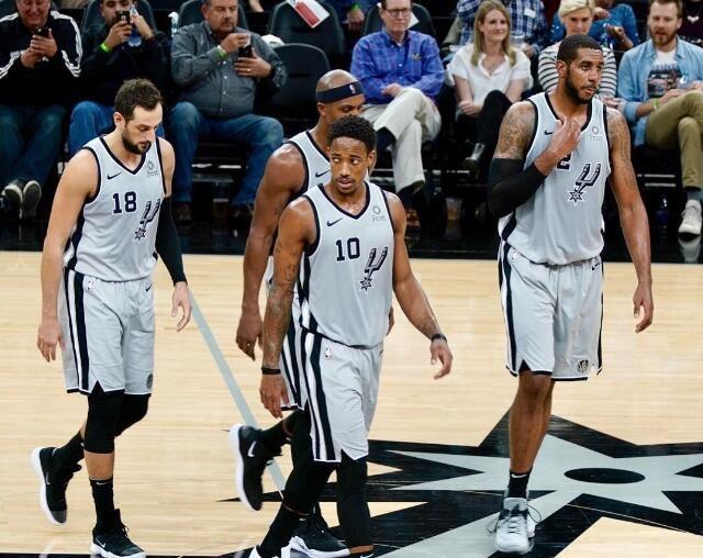 意媒：米兰次回合进攻仰仗希门尼斯，希望他能打入两球以上