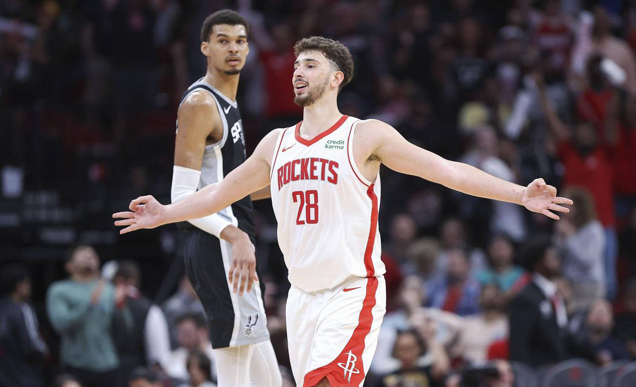 埃及媒体：有沙特俱乐部为萨拉赫开出薪资超过C罗的报价