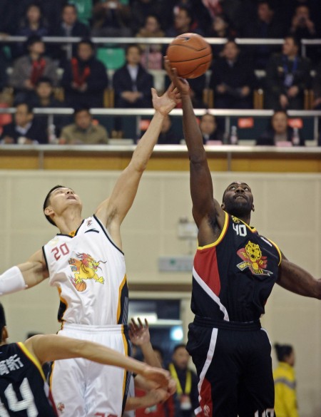 全英羽球赛｜冯魏淘汰韩国组合 中国包办混双决赛权