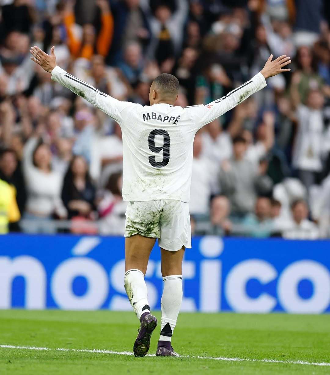 蒙特利尔博览会队在奥运主场比赛，由于特殊的法语环境成为联盟中最独特的客场