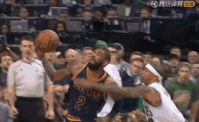 做了一件全行业都不敢做的事，腾讯这款长青游戏让我感到陌生