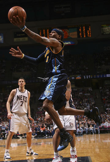 从被阿德巴约血冒之后，似乎塔图姆就彻底开始了“魔球”打法